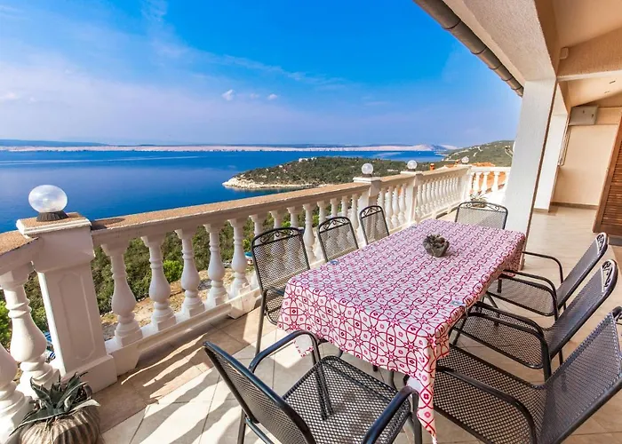 Eli Kacjak アパート *